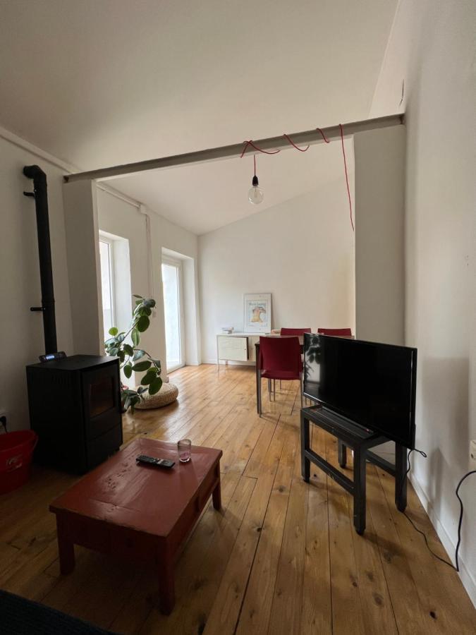 Alojamiento Con Encanto En Planta Superior Ideal Para Trabajo Y Escapadas Familiares En Montserrat Esparraguera Luaran gambar